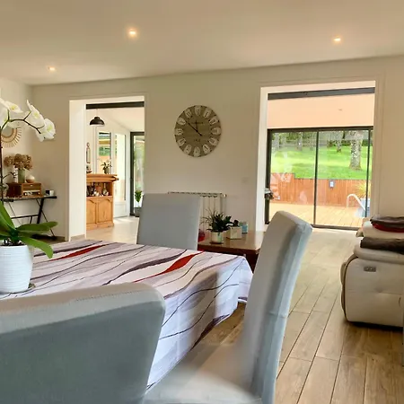 Holiday home Au Calme Avec Piscine Labruguiere